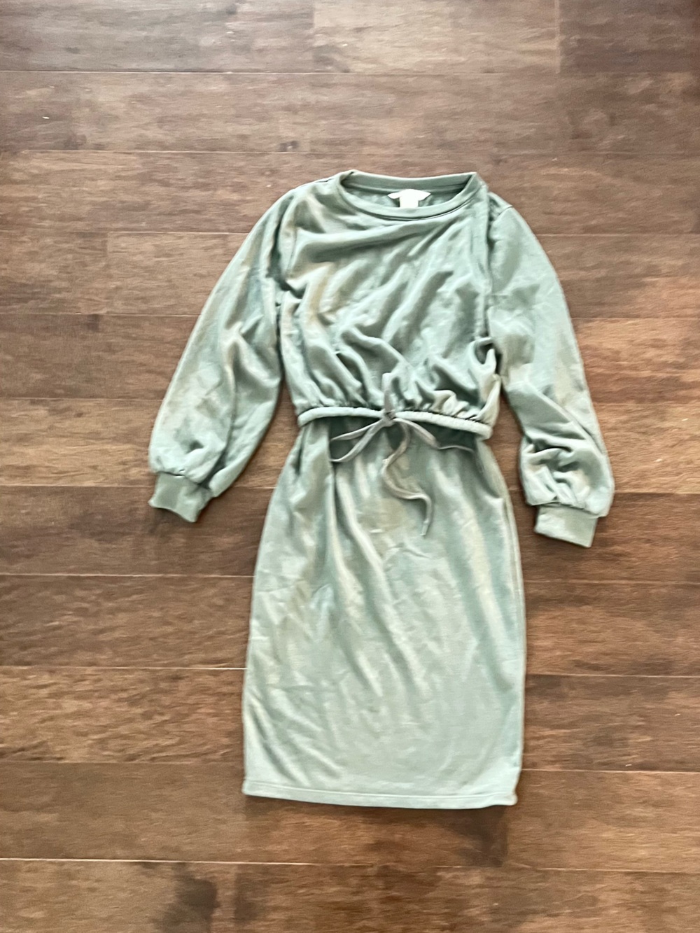 H&M maternity and nursing Casual Drawstring Waist Sweatshirt Dress in Sage Green